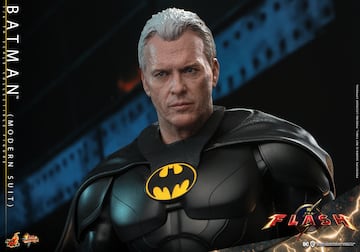 Batman Michael Keaton The Flash Hot Toys