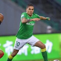 Los números que deja Juanfer Quintero en su aventura china