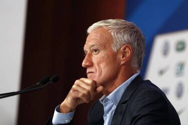 Benzema overlooked again by France boss Deschamps