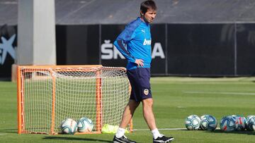 Celades, en el &uacute;ltimo entrenamiento previo al partido contra el Sevilla.