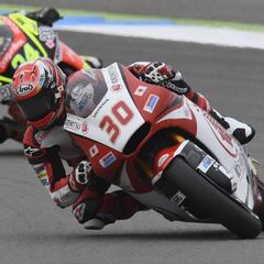 Final precipitado por la lluvia, se estrena Nakagami y Zarco, líder