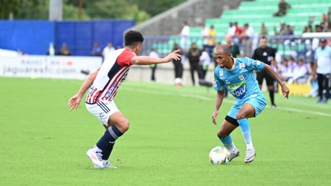 Junior logra un empate agónico ante Jaguares en Montería