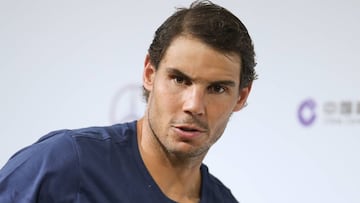 Nadal no irá a Basilea: "Tengo una carga de estrés en la rodilla"