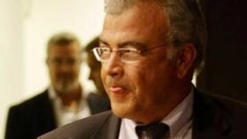 Vicens critica la restricción de entrada de nuevos socios