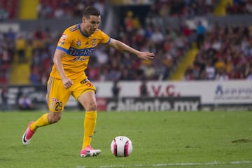 El mediocampista de Tigres ha jugado la mayor parte del torneo con los Tigres siendo líder en pases completos y cuenta con la segunda mayor cantidad de toques de balón.