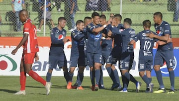 Motagua es el &uacute;nico equipo que ha ganado los dos duelos de la Liga SalvaVida de Honduras, en la que se encuentra en la cima tras vencer a Real Sociedad en casa.