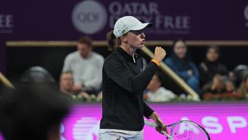 Swiatek se reivindica con un duro 6-0 y 6-1 a Collins