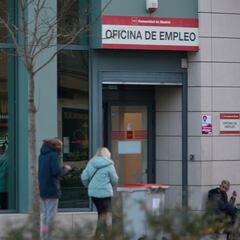 ¿Cuándo se cobra el paro y subsidios en marzo? Fechas de pago de CaixaBank, Santander, BBVA…