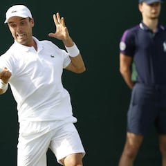 Bautista arranca con una trabajada victoria ante Millman