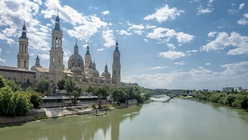 Imagen del río Ebro, a su paso por Zaragoza. Foto (Pixabay)