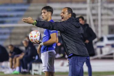 Un contundente Algeciras vence a un San Fernando herido que se hunde