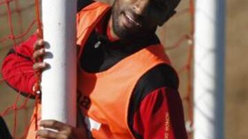 Kanouté, salida a lo grande o jubilación