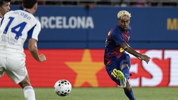 FUTBOL 2025-2026
Presentacion del FC Barcelona y Partido Trofeo Joan Gamper:
FC Barcelona - Como 1907
Foto: Rodolfo Molina
Lamine Yamal