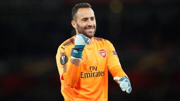 David Ospina celebrando en un juego del arsenal en la Europa League