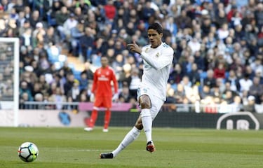 Varane: Real Madrid can't give up on LaLiga
