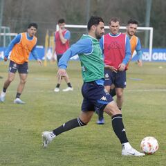 Arturo entra en la quiniela para cubrir el vacío de Quiles