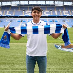 La Real hace oficial por fin el fichaje de Jonathan Gómez