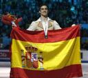 Javier Fernández seduce a Barcelona y gana la plata