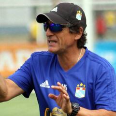 La alegría de Salas en Perú: "Creo que se avecina un gran futuro"