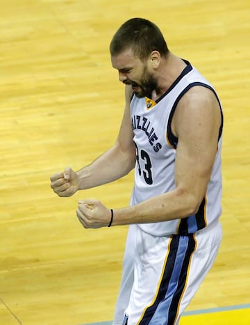 Memphis Grizzlies Marc Gasol versus the Spurs