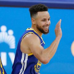 Los Warriors ganan con un Curry fallón y un buen Green