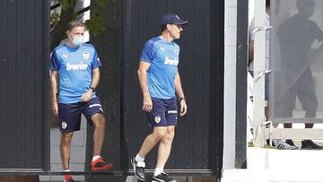 17/07/20 VALENCIA CF ENTRENAMIENTO PUERTA CERRADA PROTOCOLO CORONAVIRUS COVID-19
 VORO
 CHEMA SANZ