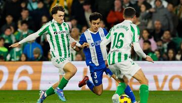 Manu Sánchez ante el Betis.