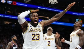 Delirante regalo de Suns a Lakers