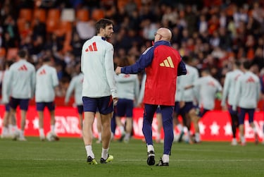 Morata se pierde el calor de Valencia 