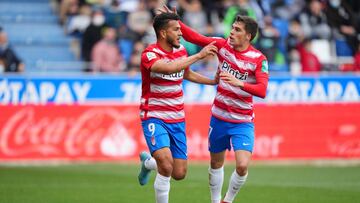 Luis Su&aacute;rez y Soro, celebrando el 2-3 al Alav&eacute;s, obra del colombiano.