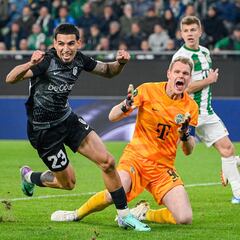 Daniel Muñoz rescata el empate para el Genk