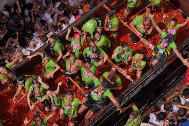 Cientos de personas han disfrutado de la fiesta. 