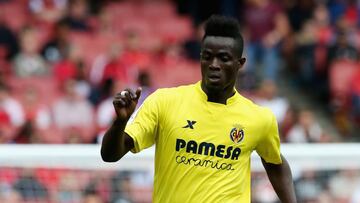 Coincidió con Campbell en el Villarreal en la temporada 2014-2015.