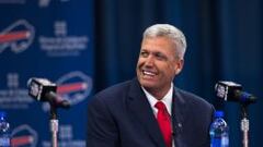 Rex Ryan ficha a Enemkpali, el del puñetazo a Geno Smith