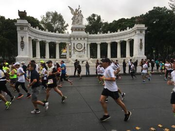 Si corriste el Maratón CDMX 2018, búscate en estas imágenes