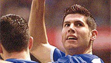 Albert Luque: "O espabilas o no abandonas la suplencia"