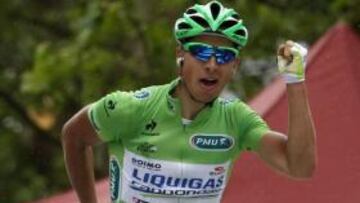 <b>SUPERIOR. </b>Peter Sagan cruzó braceando la meta de Boulogne-sur-Mer, en imitación de Forrest Gump.