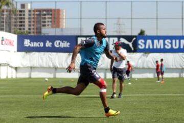 La Selecci&oacute;n cumpli&oacute; su tercer d&iacute;a de pr&aacute;cticas en Juan Pinto Dur&aacute;n.