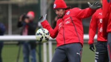 Jorge Sampaoli visitará a Jorge Valdivia en Brasil para ver su condición con miras a la Copa América.