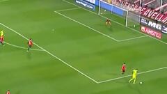 El último momento feliz de la U en Argentina: Assadi, otra vez protagonista