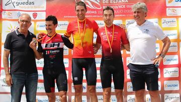 Carlos Coloma, David Valero y Sergio Mantecón, al final de la prueba.