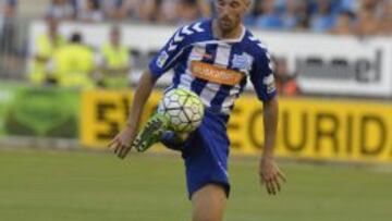 El Alavés golea y acaba con la buena racha del líder Osasuna