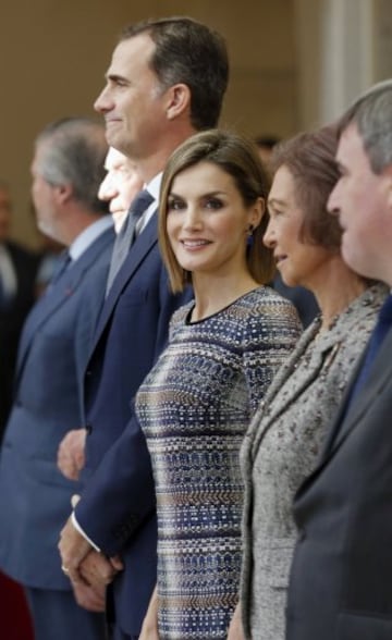Los Reyes de España, Felipe y Letizia, durante la ceremonia de entrega de los Premios Nacionales del Deporte 2014.