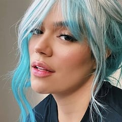 La aparatosa caída de Karol G durante un concierto en Miami