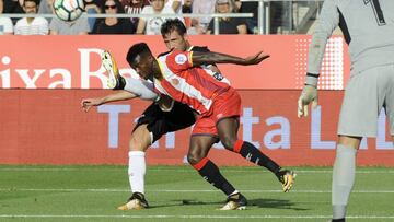 Franco Vázquez cometió penalti sobre Kayode.