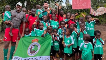 Los mejores fichajes del Racing los ha hecho Ignacio Candela en Uganda.