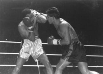 La carrera de Poli D¨ªaz empez¨® su declive tras el combate en el que se jugaba el T¨ªtulo Mundial contra Pernell Whitaker (al que no lleg¨® lo suficientemente preparado).