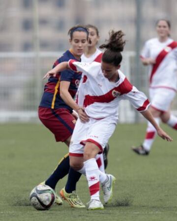 Marta Unzúe y Alexandra.