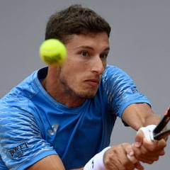 Paire deja a Carreño a las puertas de las semifinales