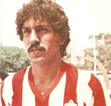 El entrenador de la selección Olímpica de 2012, fue jugador del Atlético Español, Oaxtepec Chivas y Atlante. Vivió una carrera de más de 10 años en el fútbol mexicano.